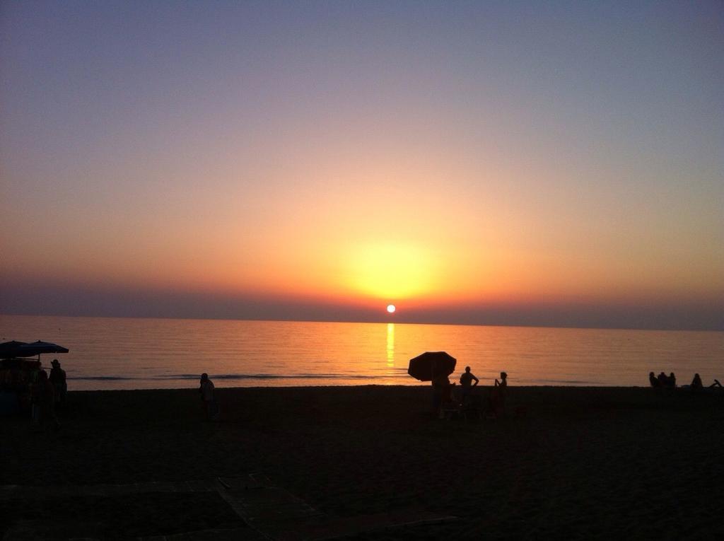 Villa Happy Days San Vincenzo Pokój zdjęcie